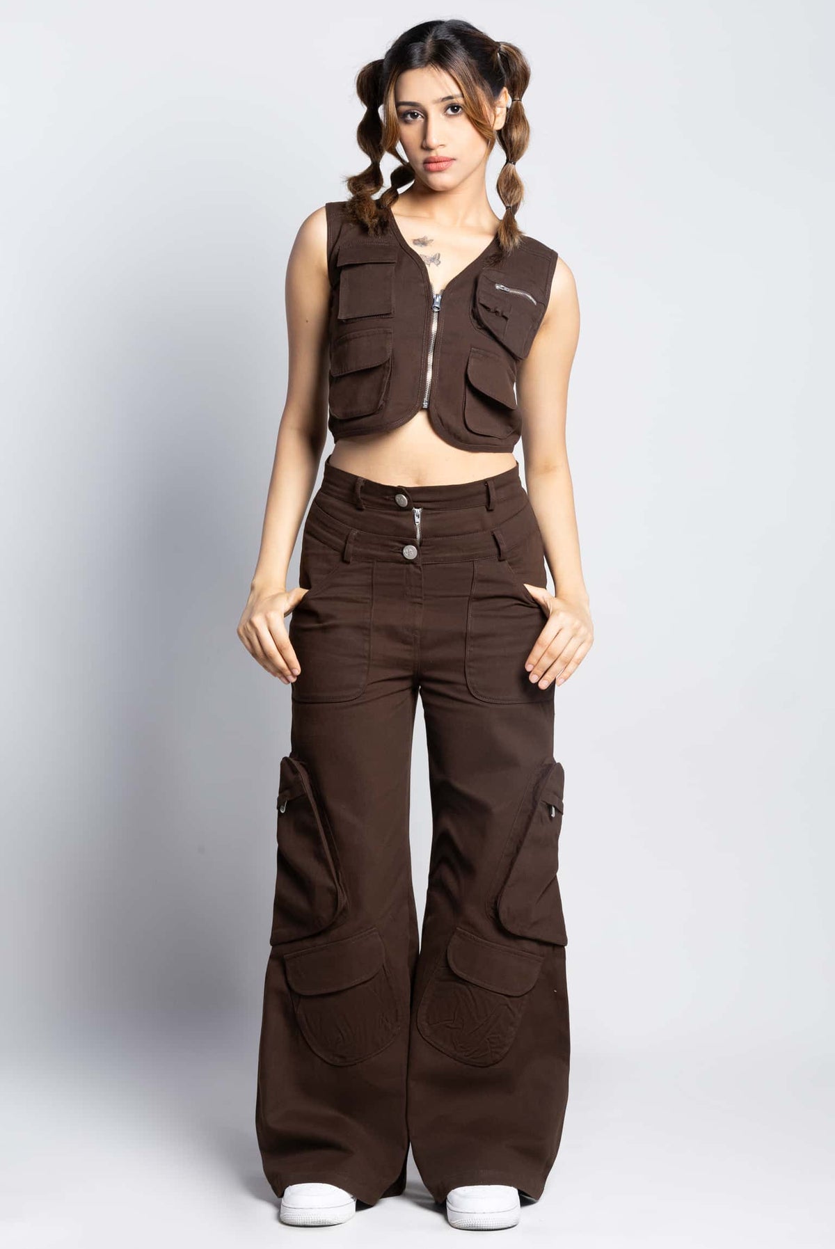 Multipocket twill cargo gilet