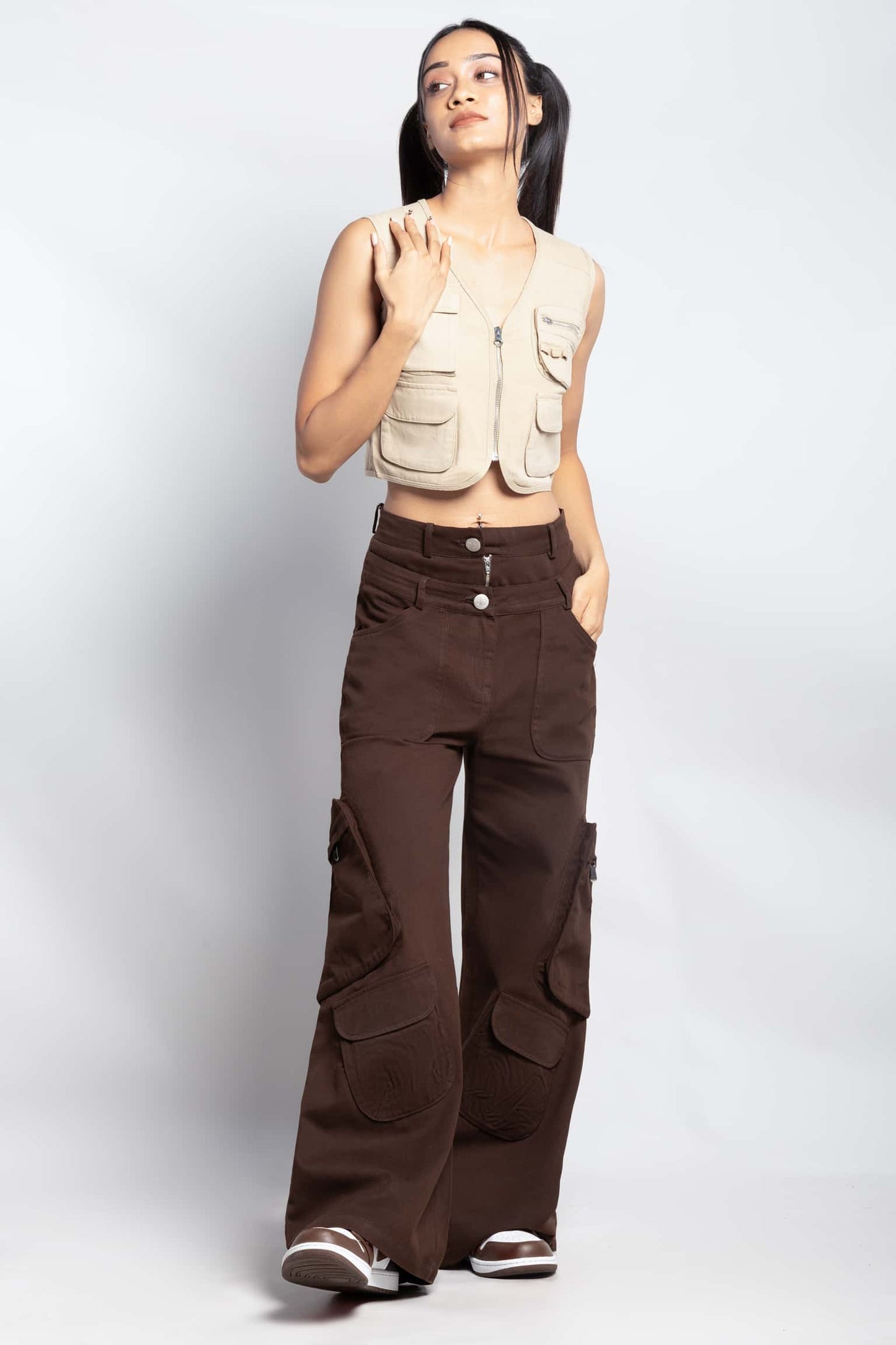Multipocket twill cargo gilet
