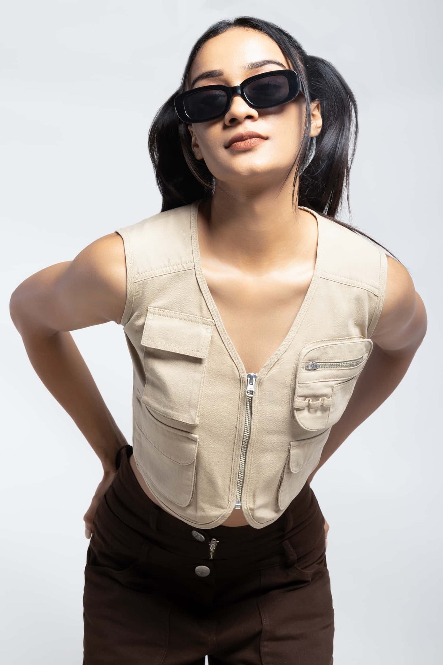 Multipocket twill cargo gilet