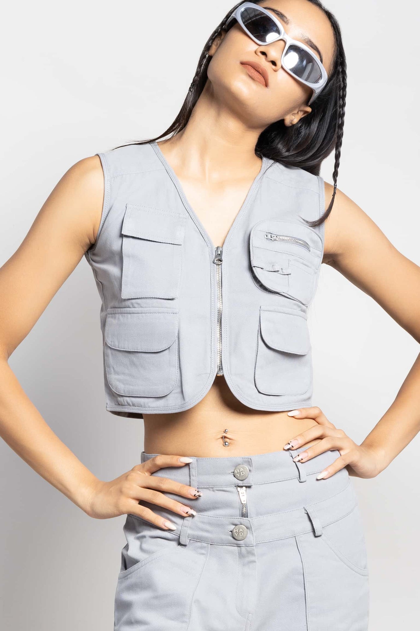 Multipocket twill cargo gilet