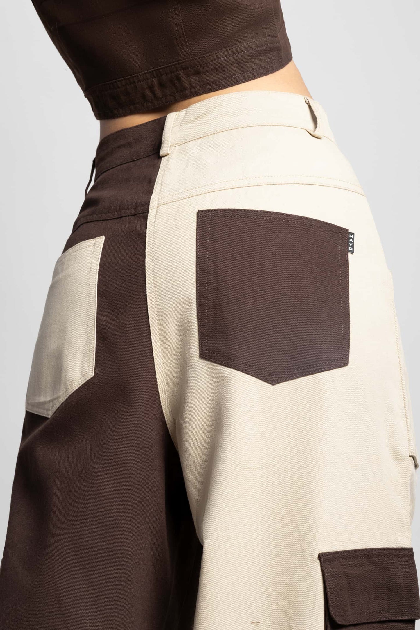 Zipper fly flap baggy cargo pants