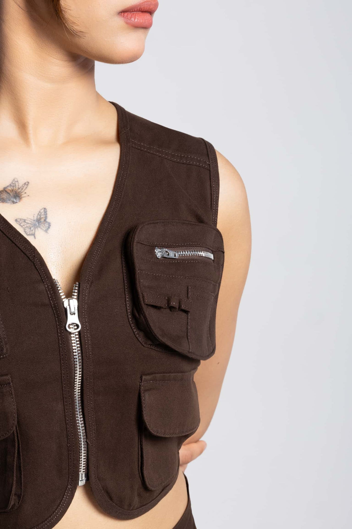 Multipocket twill cargo gilet