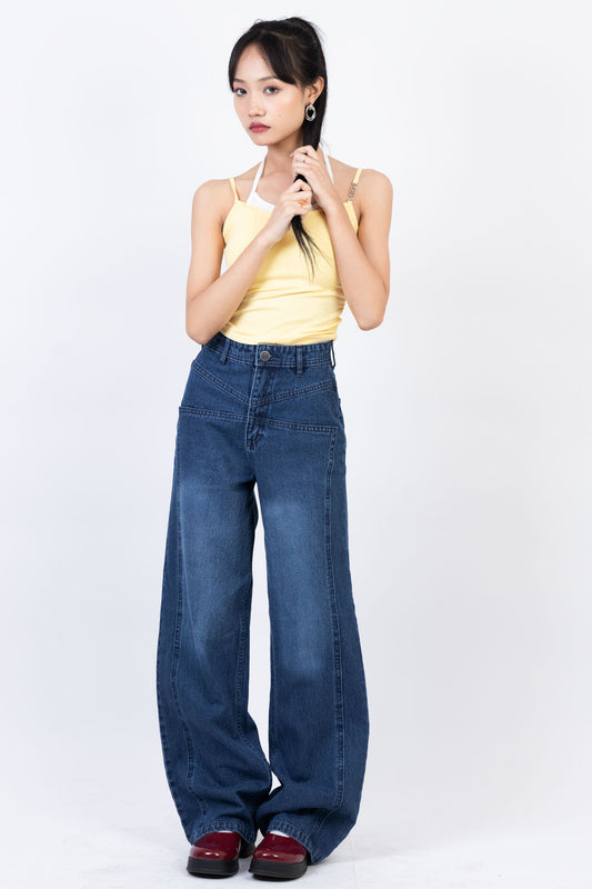 Front Cut High Waisted Straight Fit Jeans