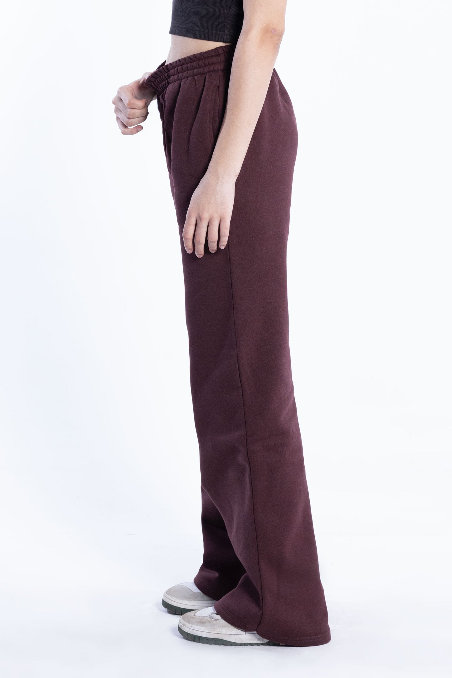 Wide joggers