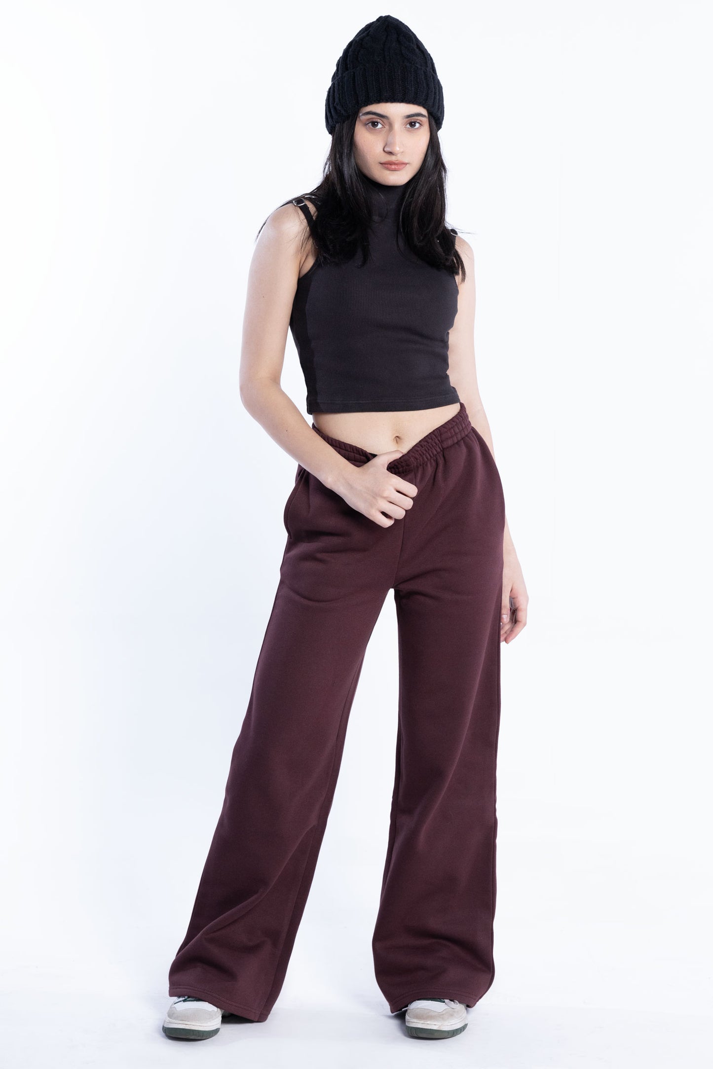 Wide joggers