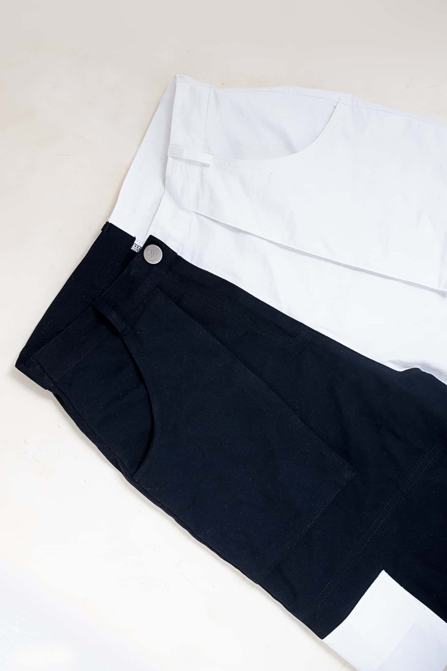 Zipper fly flap baggy cargo pants