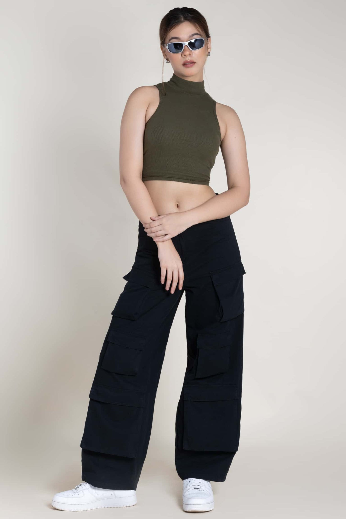 Front multi-pocket baggy cargo pants