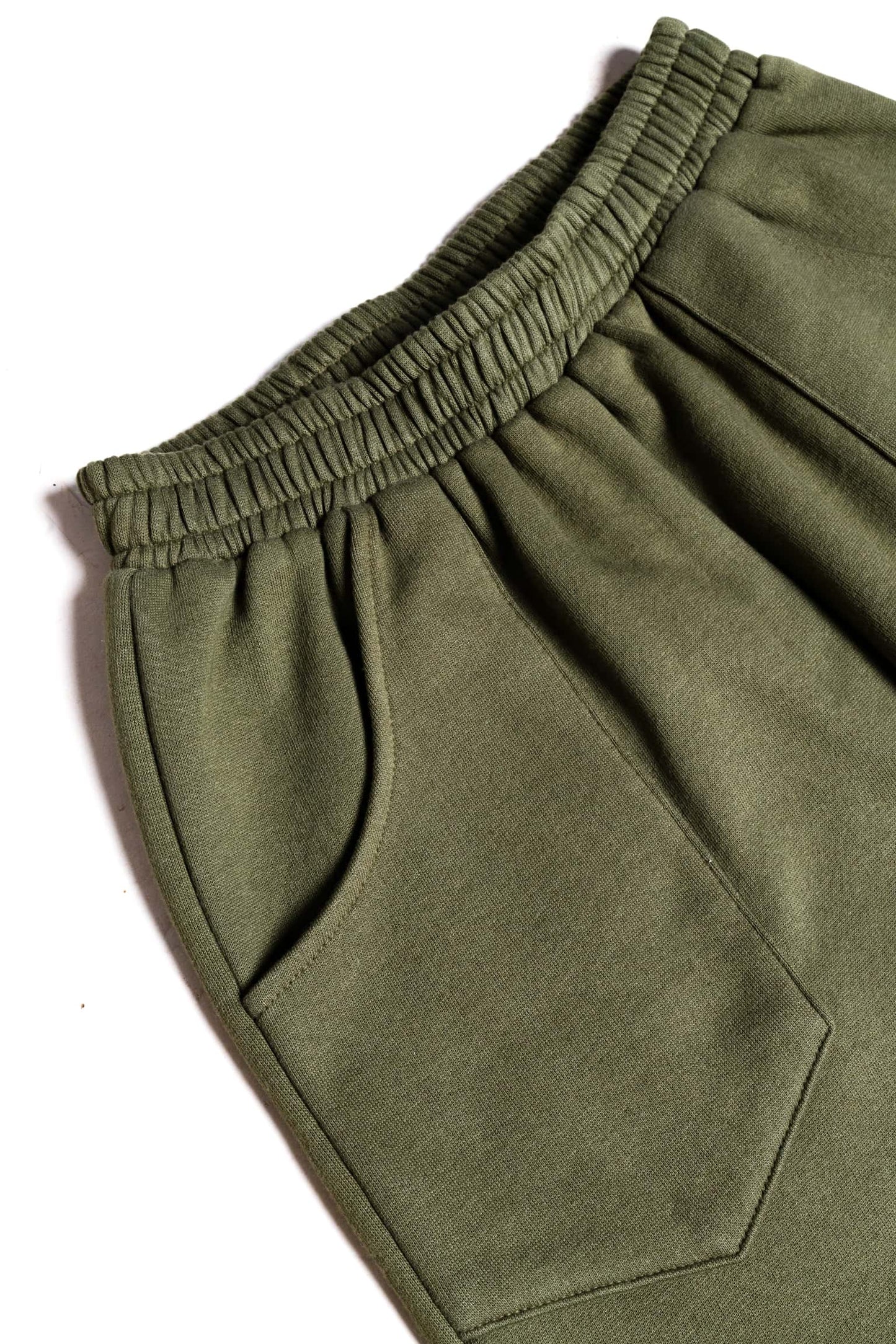 Wide cargo joggers