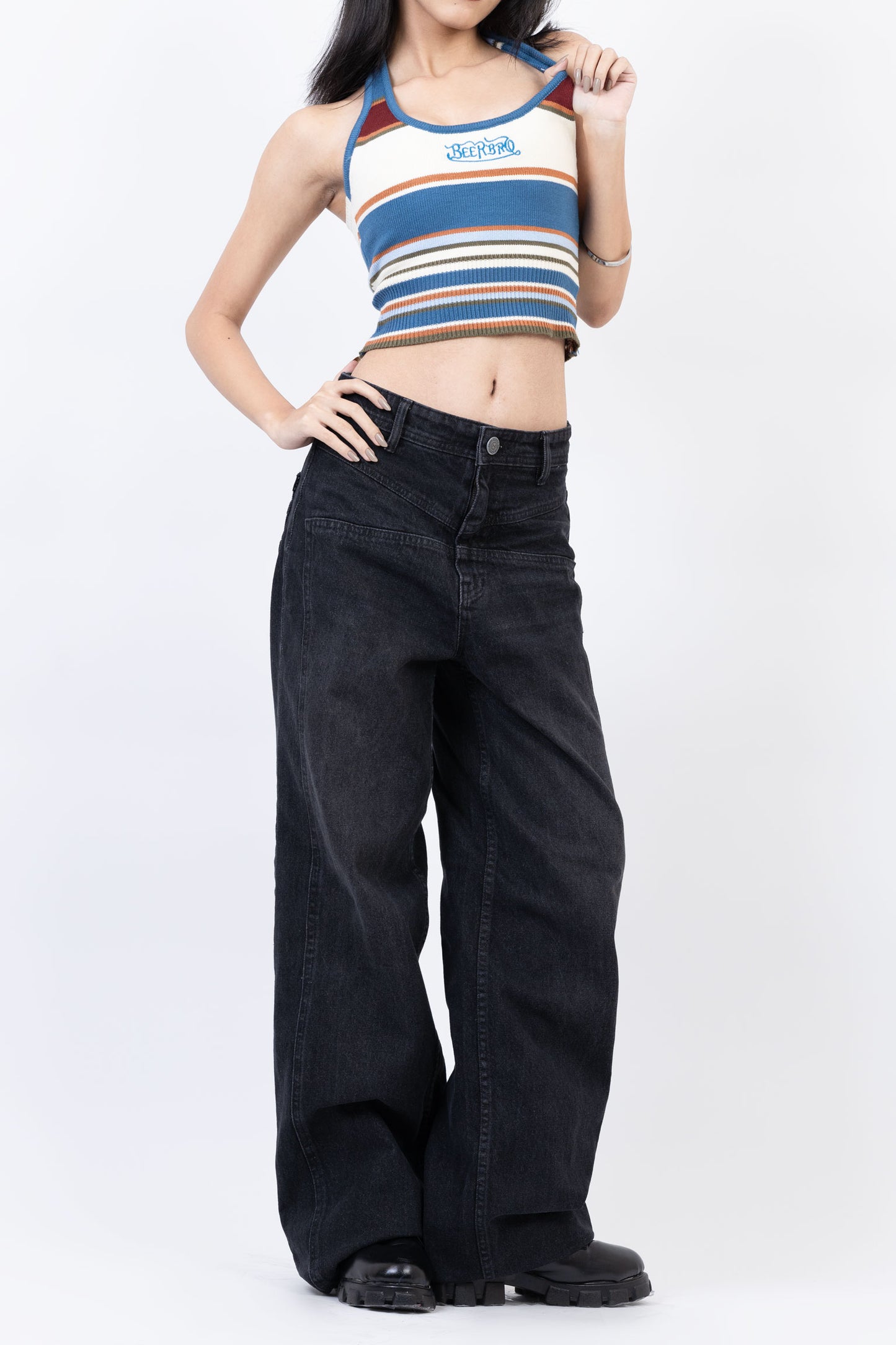 Front Cut High Waisted Straight Fit Jeans