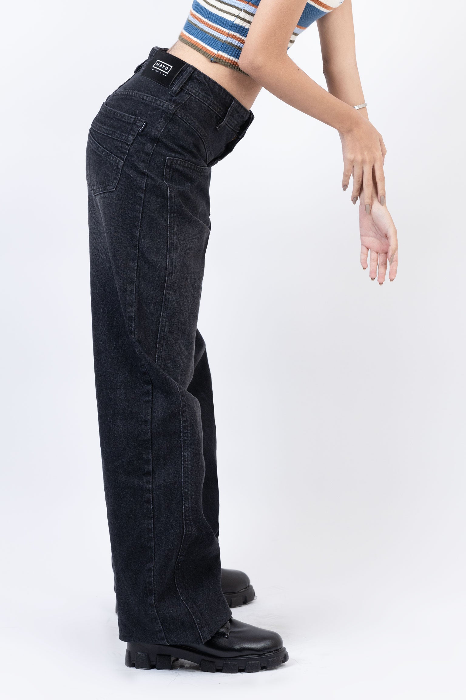 Front Cut High Waisted Straight Fit Jeans