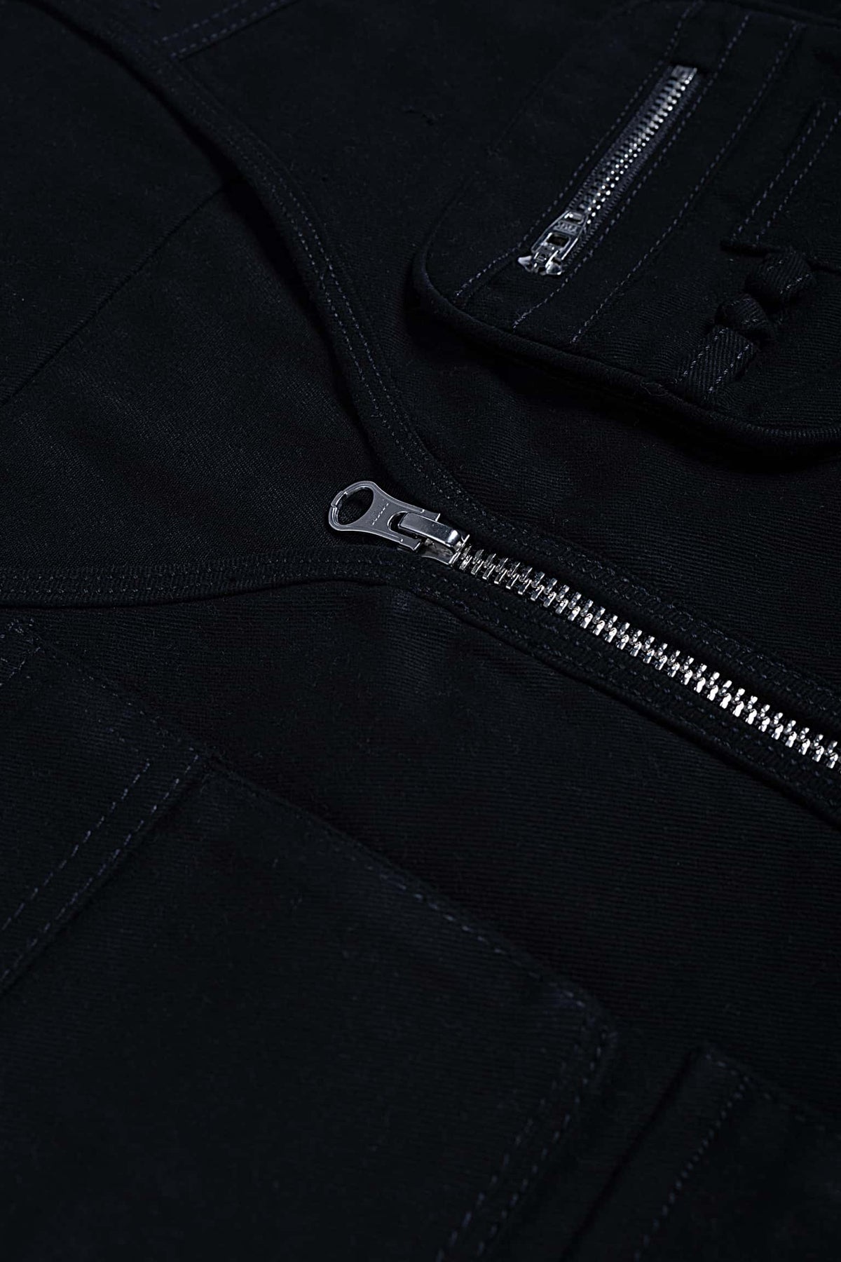 Multipocket twill cargo gilet