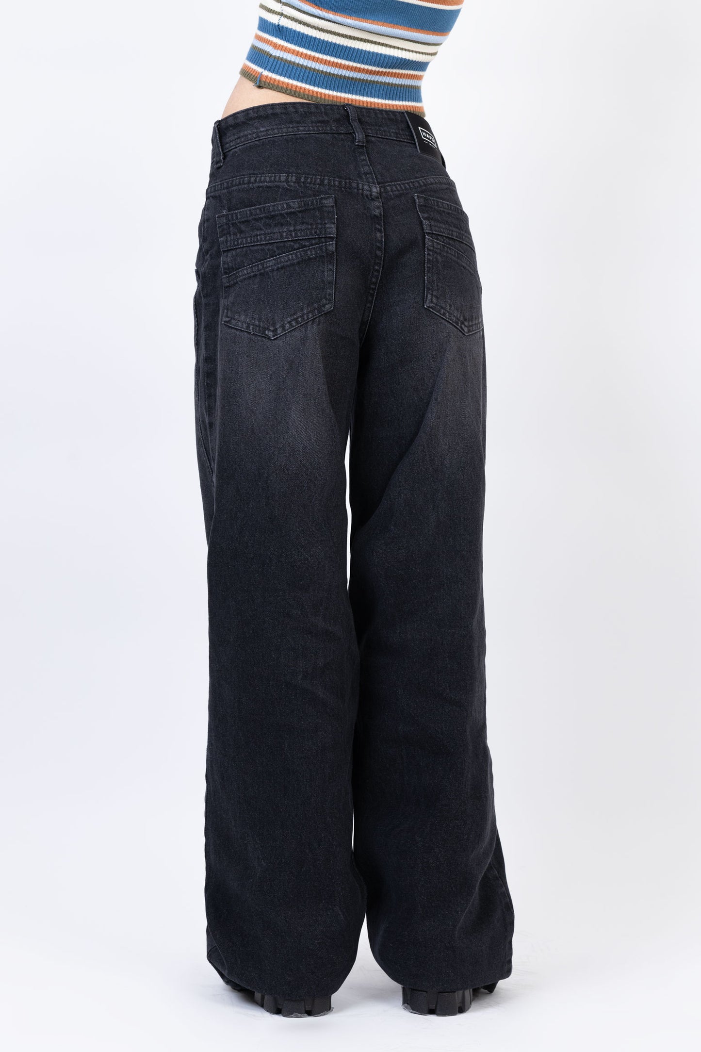 Front Cut High Waisted Straight Fit Jeans