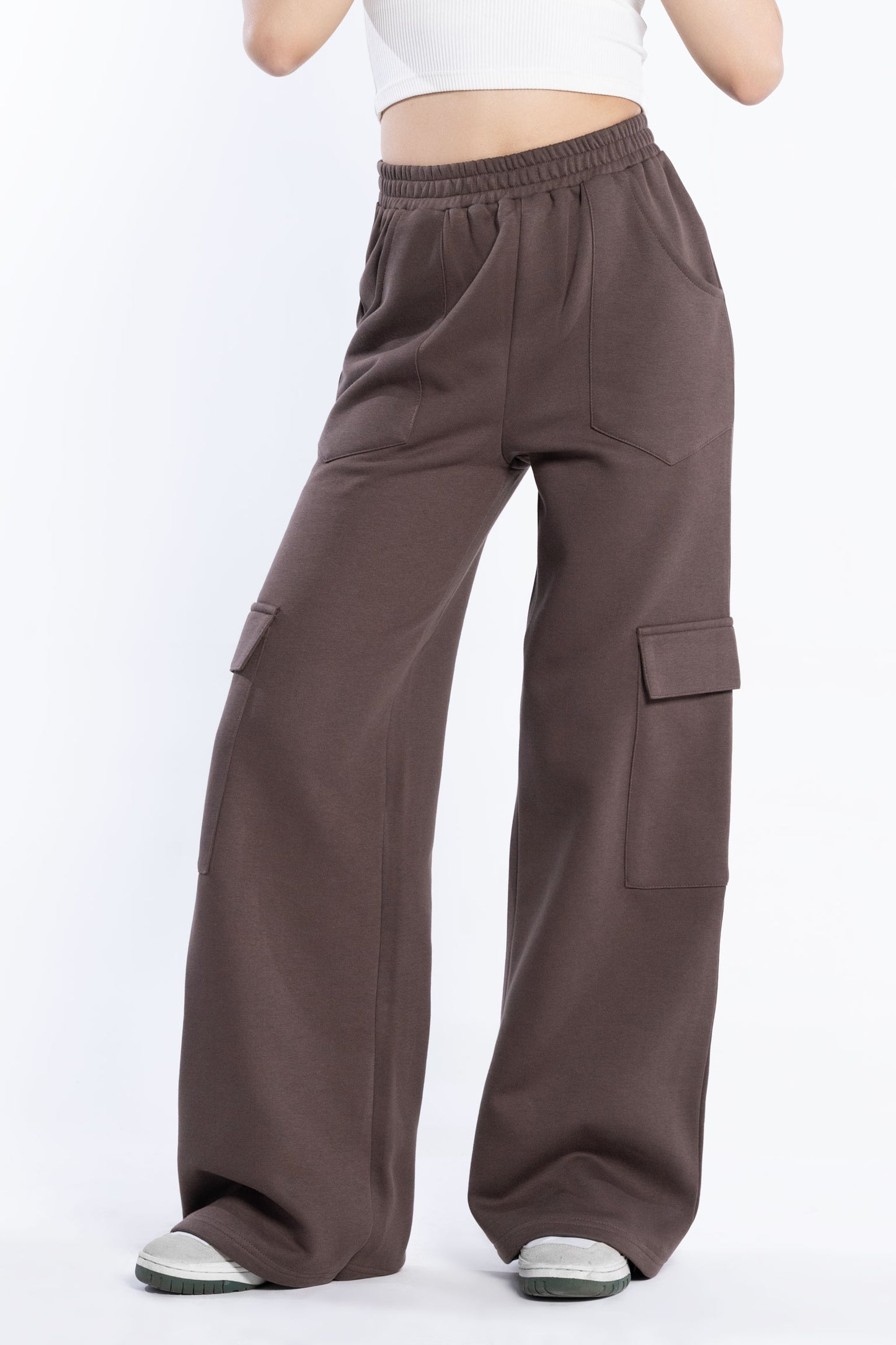 Wide cargo joggers