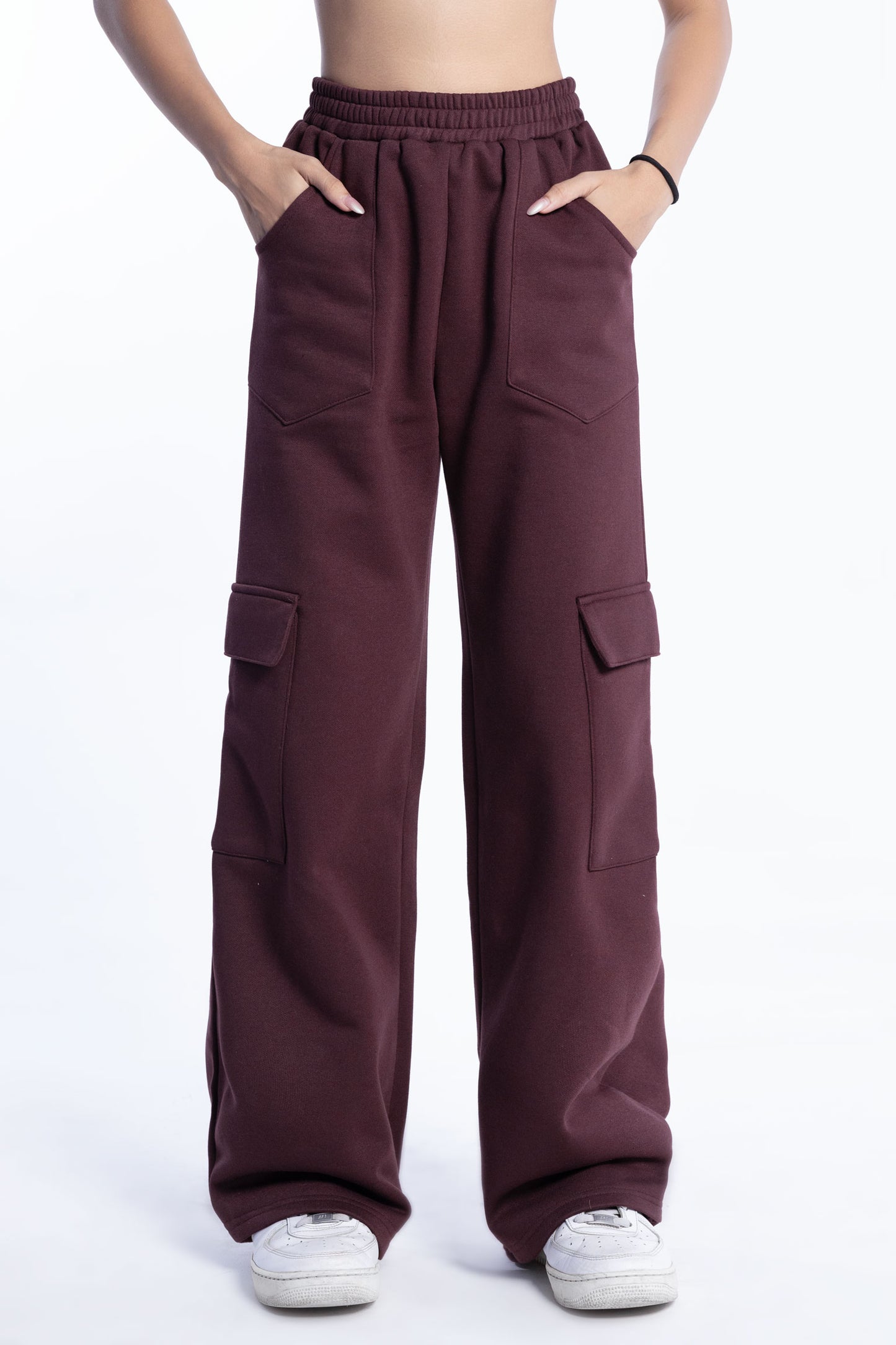 Wide cargo joggers