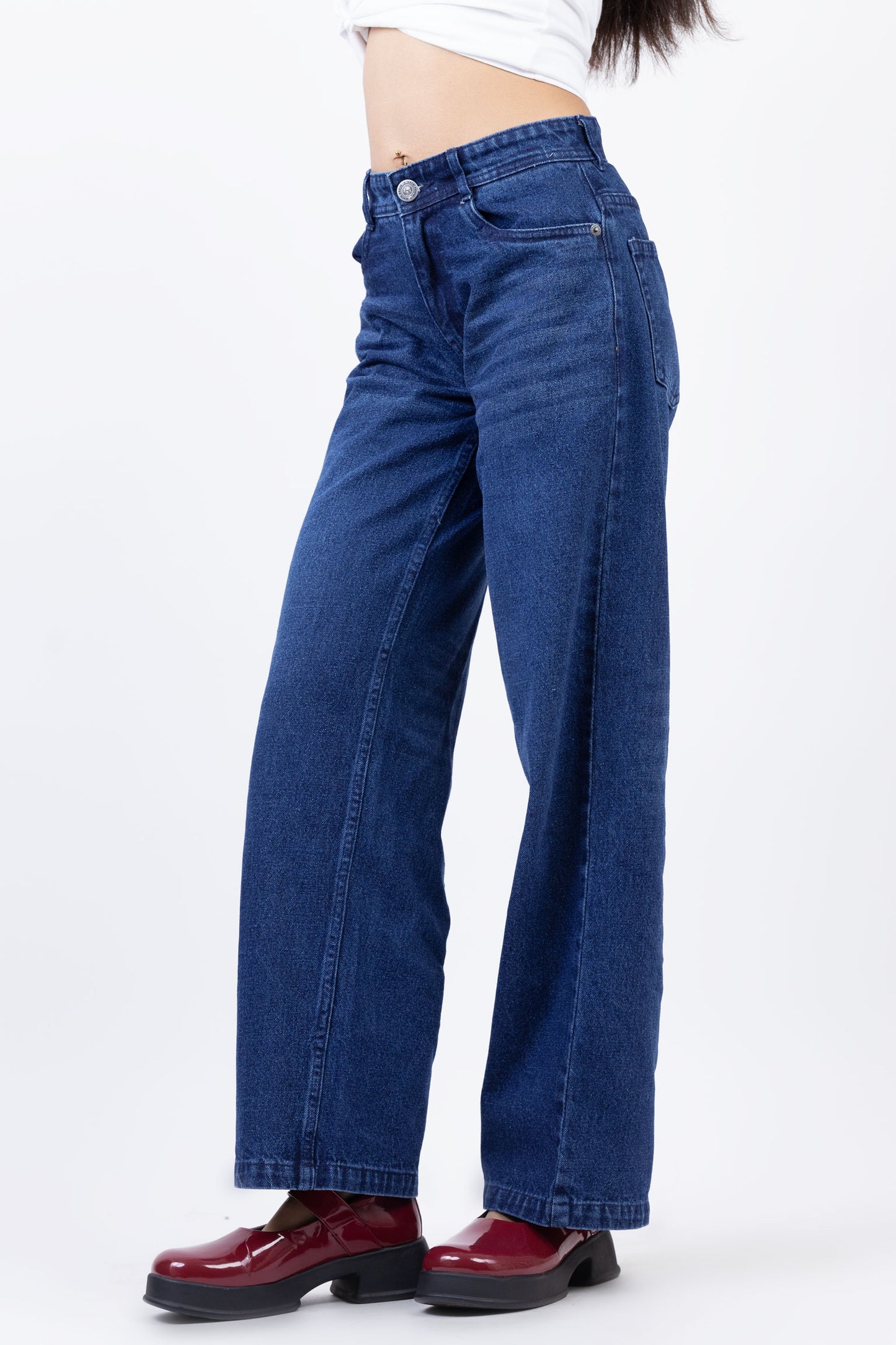 Low waist straight fit jeans