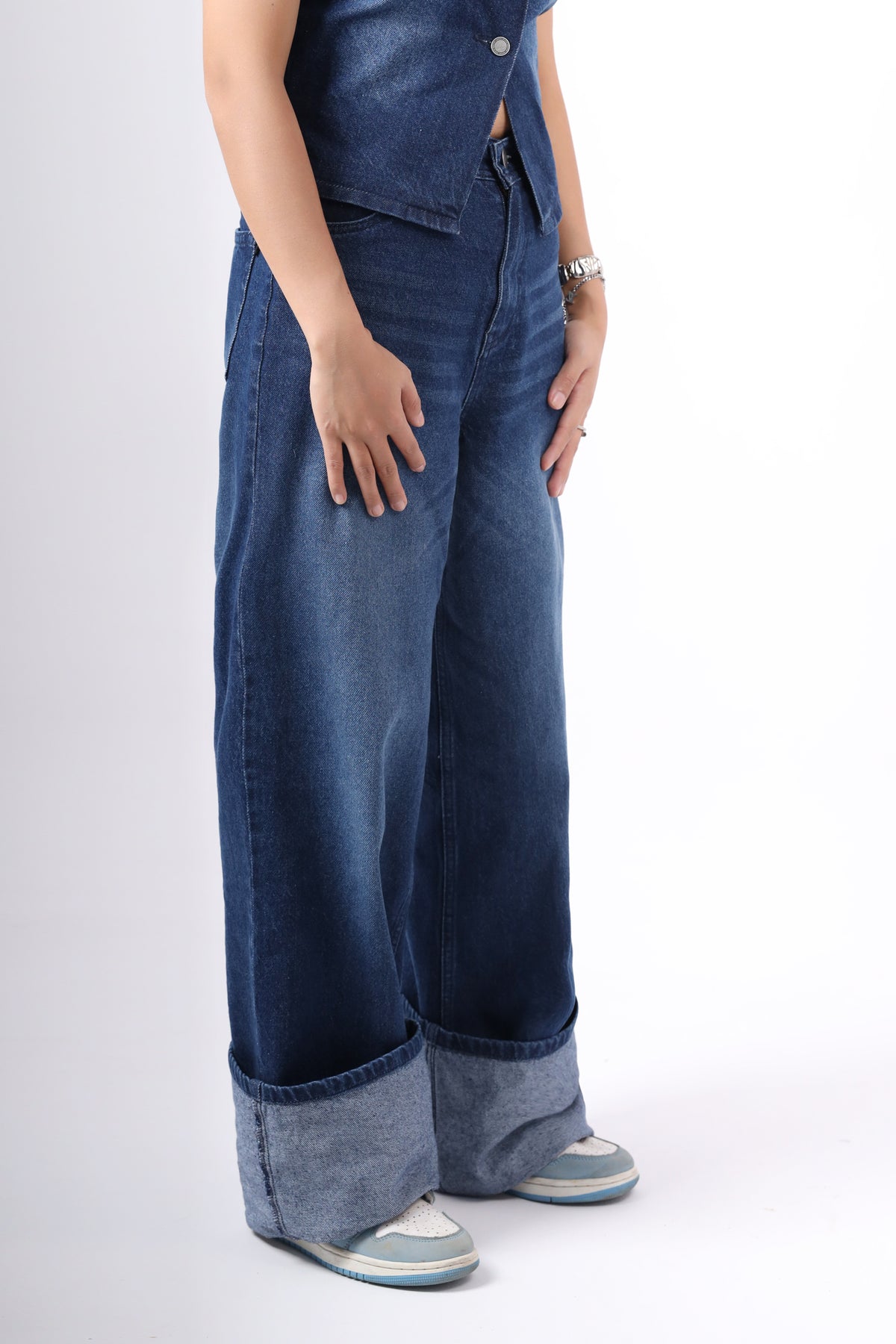 Cuff Straight Fit Jeans
