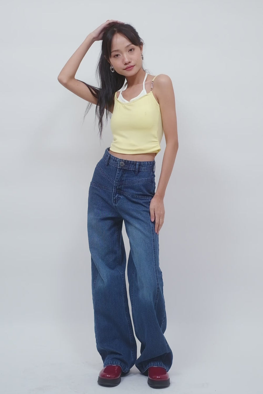 Front Cut High Waisted Straight Fit Jeans